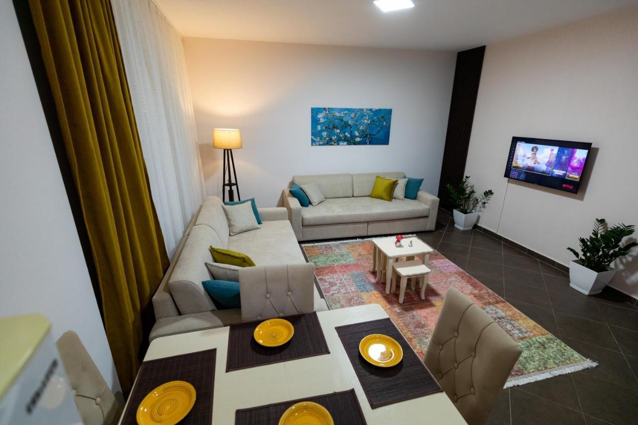 Tirana Contact Apartment エクステリア 写真